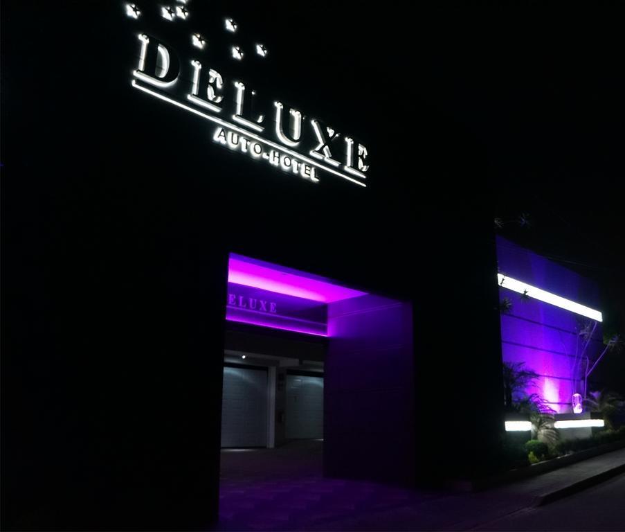 El Alcanfor Auto Hotel Deluxe المظهر الخارجي الصورة